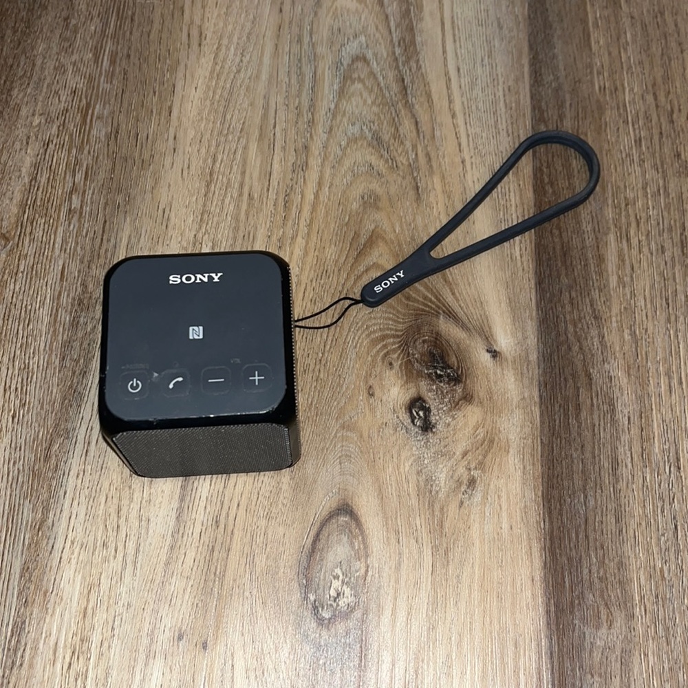 Sony bluetooth speaker